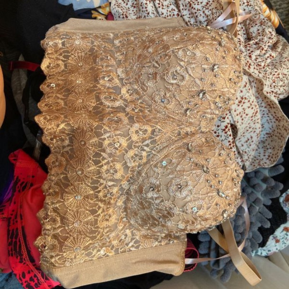 Windsor top